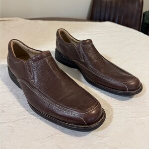 Johnston & Murphy Brown sheepskin Loafers wSlip-On Design